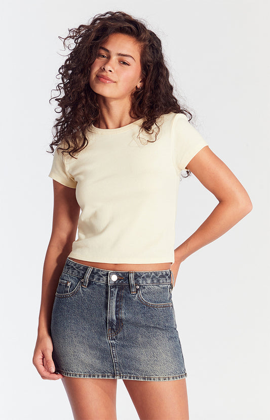 Chic Twist Denim Skirt